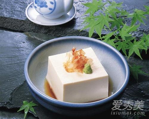 娱乐爆料白豆腐视频,娱乐爆料笑翻众人